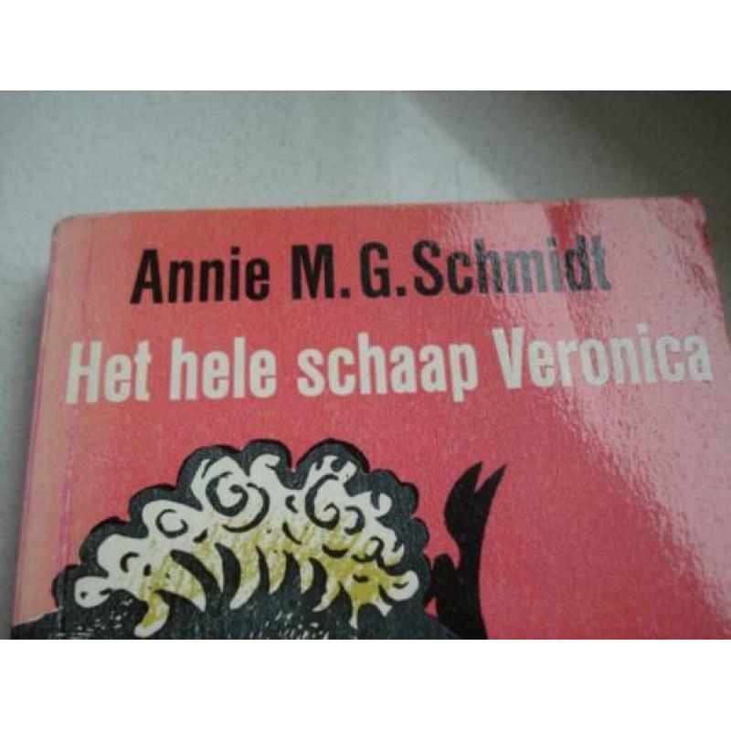 Annie M.G. Schmidt, ill W. Bijmoer, Het hele schaap Veronica