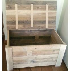 NIEUWE houten kist 85x55,5 cm, 45 cm hoog