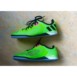 Pro Adidas zaalschoen / indoor / zaalvoetbalschoen / futsal