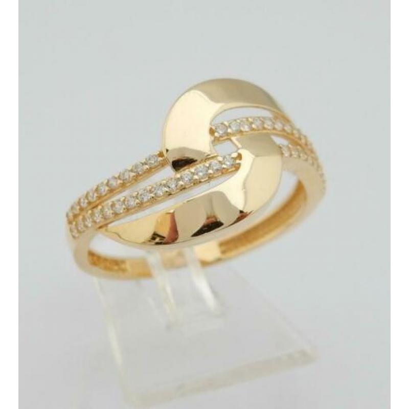 Brede 14 karaat Gouden Dames Ring met Witte Safieren M18