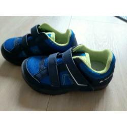 Nieuwe wandel bergschoenen van Quechua maat 25