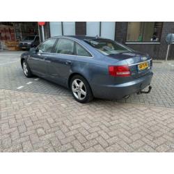 2 stuks AUDI A6 2.4 V6 130KW Multitronic + A6 Avant 2007