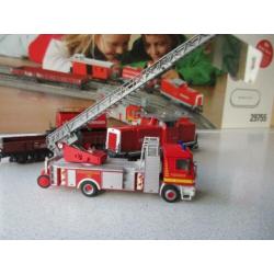 Marklin Brandweer set met digitale loc en wagons en wagen