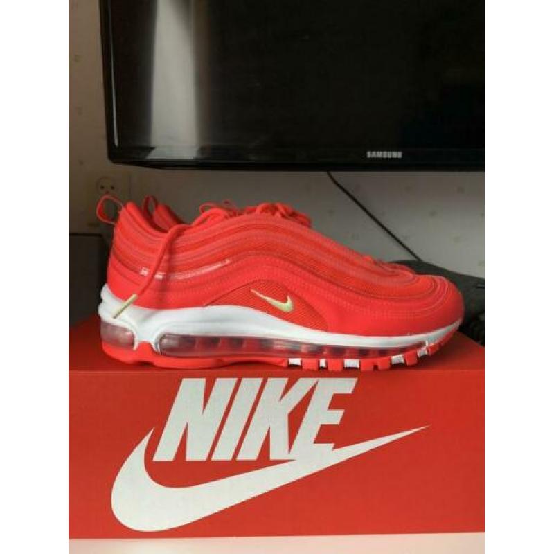 Nike Air Max 97 Red Orbit Barely Volt White maat 38.5 nieuw