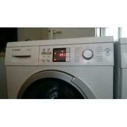 Luxe Bosch wasmachine 8kg A+++Koolborstelloze motor.