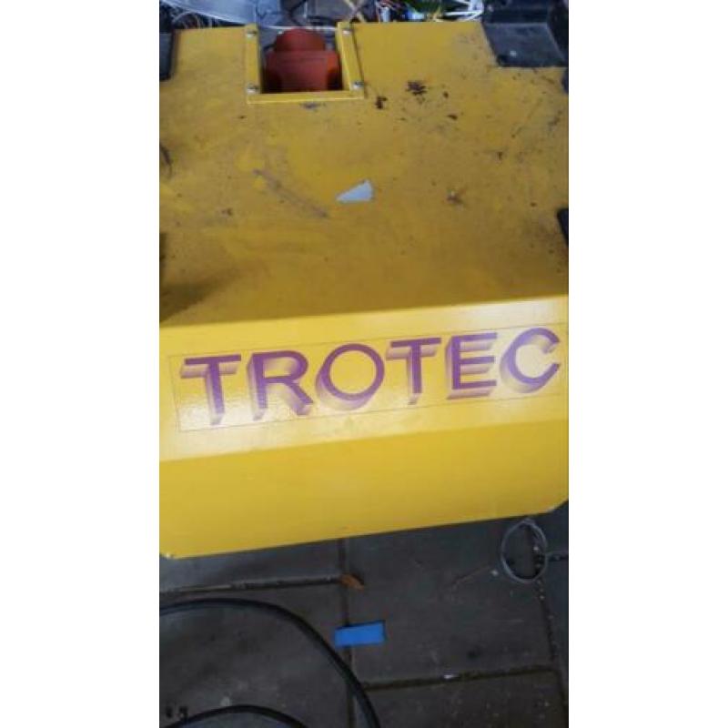 TROTEC VE 6-400 Zijkanaalcompressor droogaggegraat