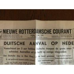 Oorlog. 2 kranten 10 mei 1940