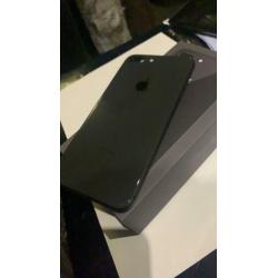 Apple iPhone 8 Plus 256GB met doosje en toebehoren
