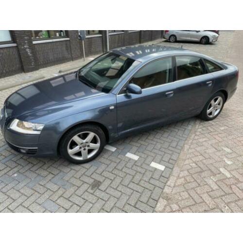 2 stuks AUDI A6 2.4 V6 130KW Multitronic + A6 Avant 2007