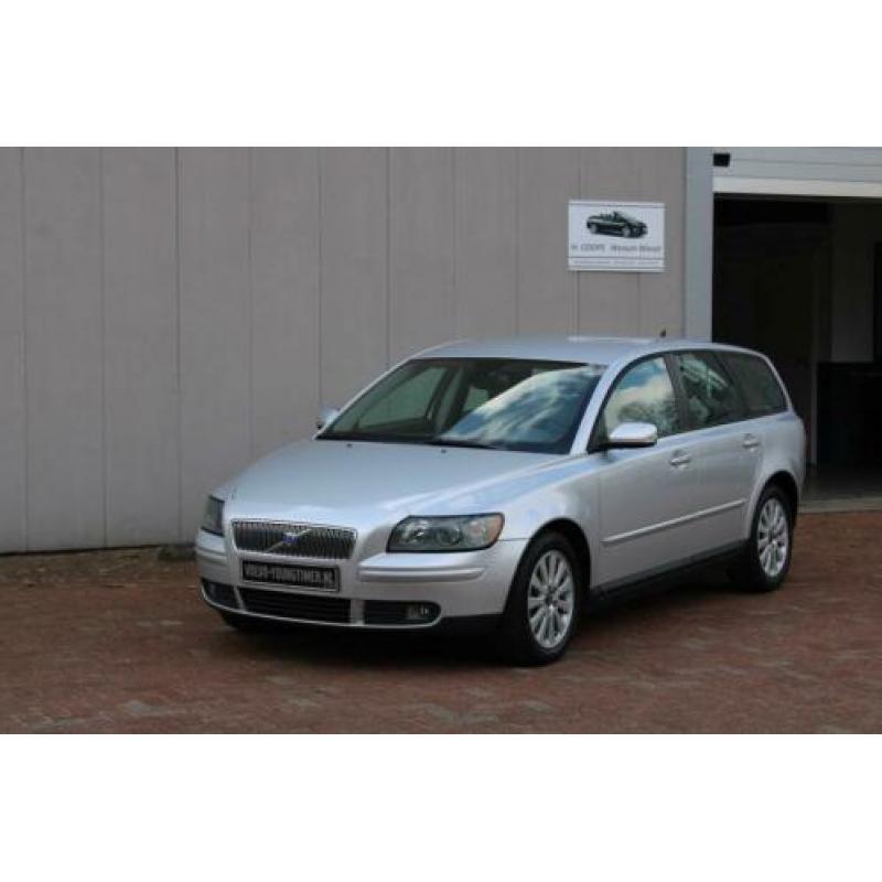 Volvo V50 2.4i Momentum AUTOMAAT YOUNGTIMER BTW AUTO
