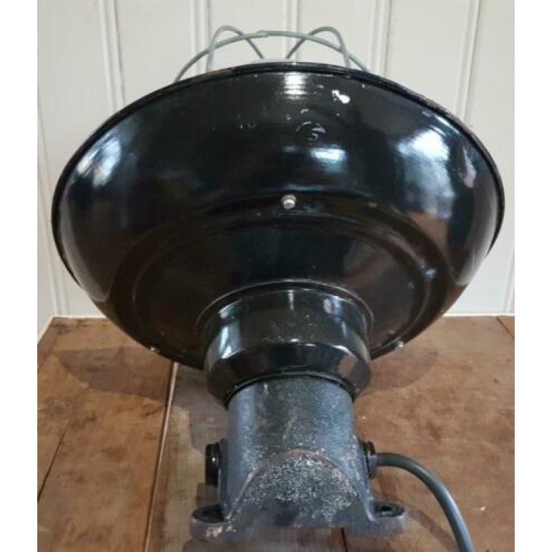 Buitenlamp/kooilamp/bully/wandlamp, vintage, industrieel