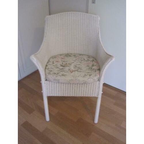 In prijs verlaagd: offwhite Lloyd Loom fauteuil incl. kussen