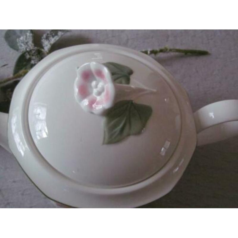 Villeroy & Boch Gallo Orangerie Theepot Design