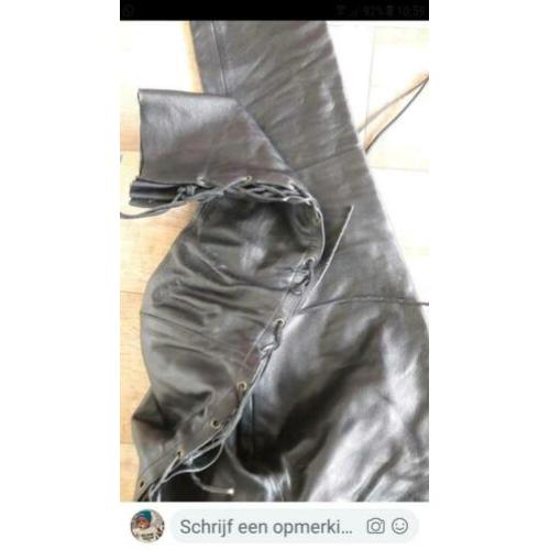 Leren motorbroek.