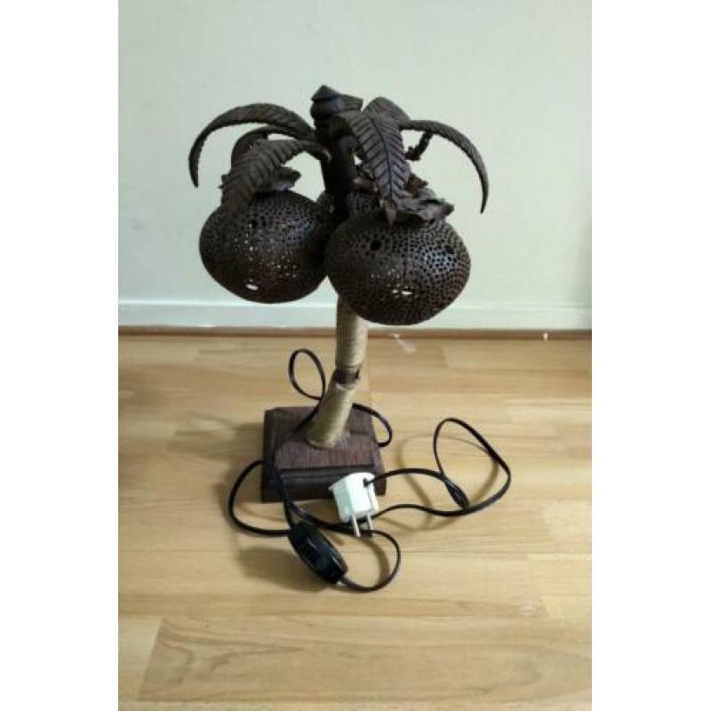Houten lamp uit Thailand