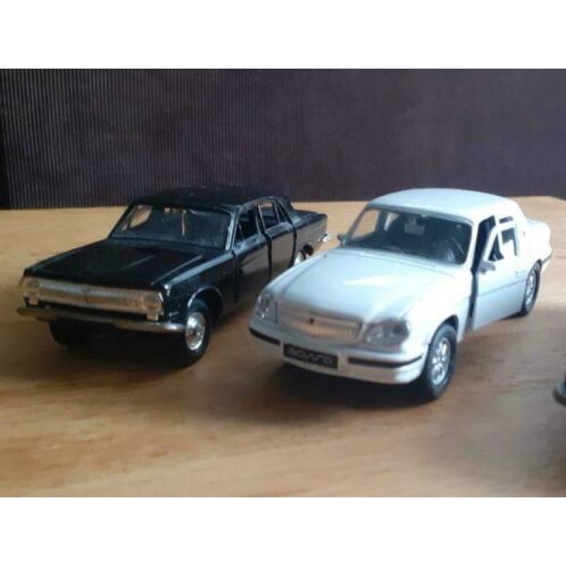 Wolga - miniatuur auto's