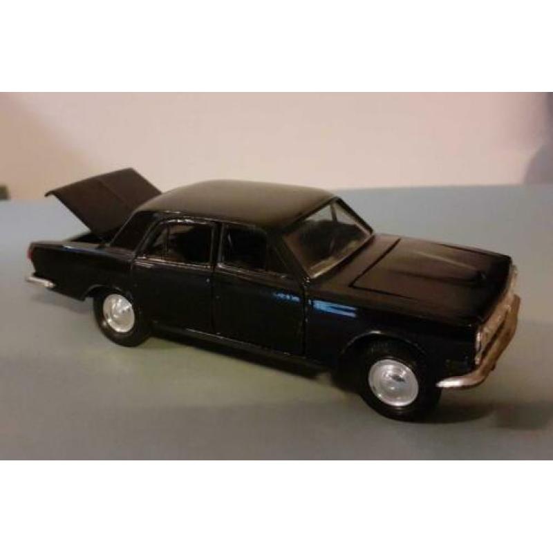 Wolga - miniatuur auto's