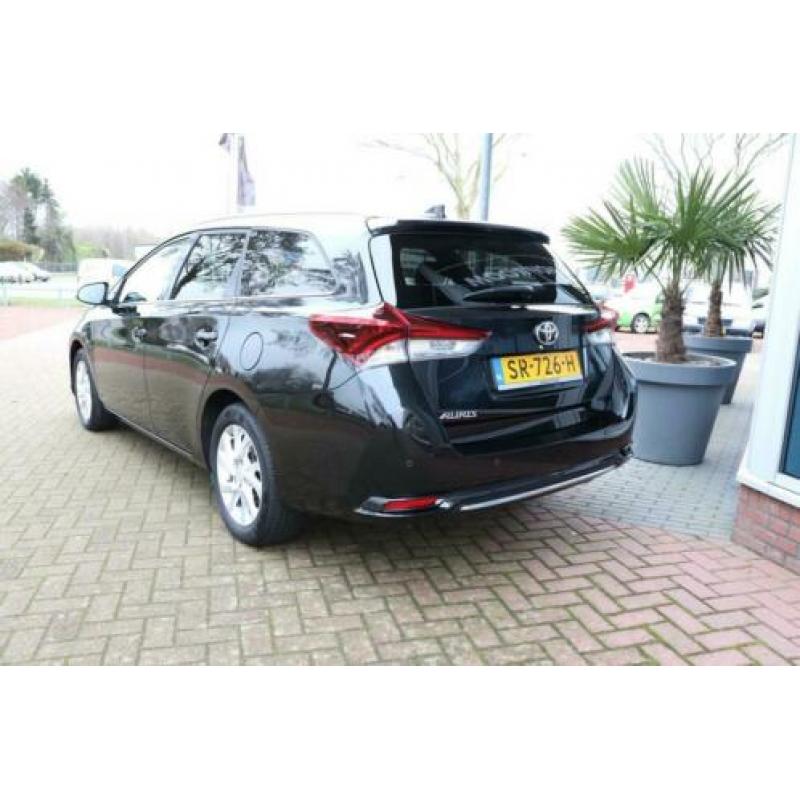 Toyota Auris Touring Sports 1.2T Energy Plus INCLUSIEF FABRI
