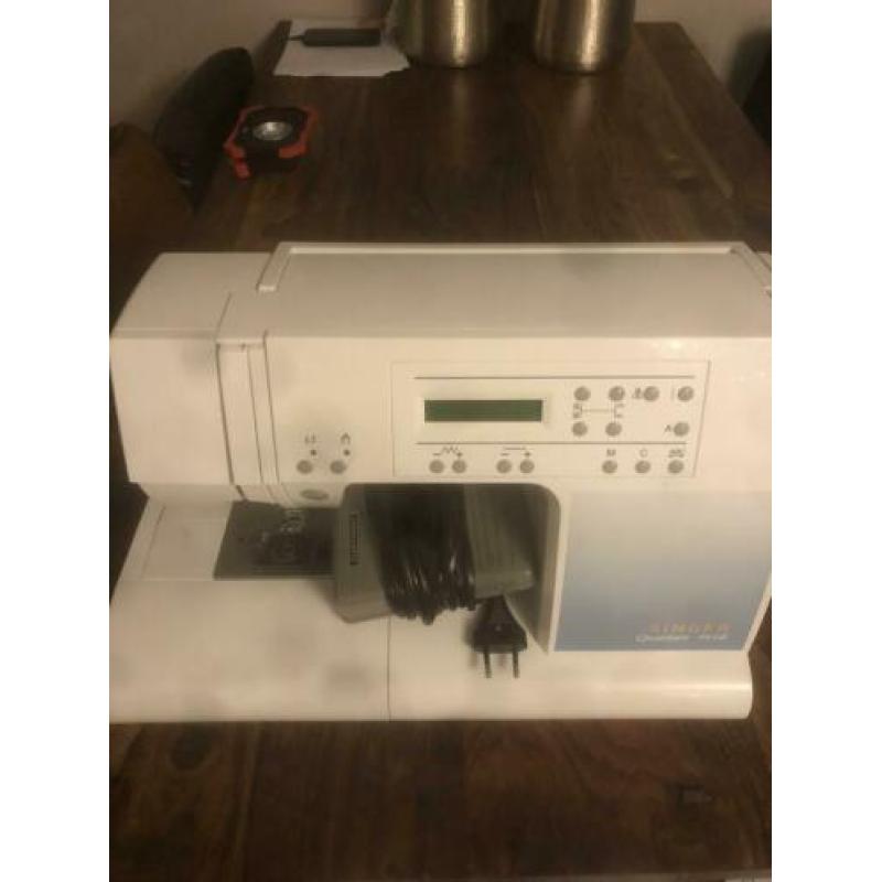 Naaimachine Singer -Quantum 9910