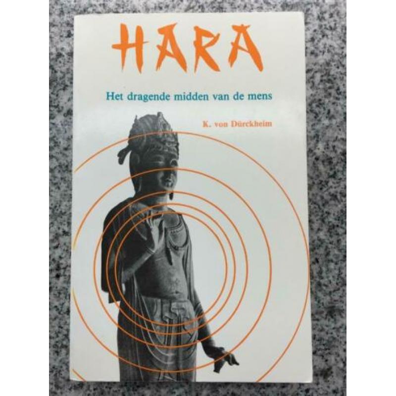 Hara. Het dragende midden van de mens