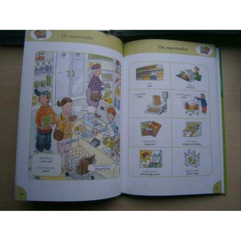 Te koop: beginners woordenboek Engels voor kinderen.