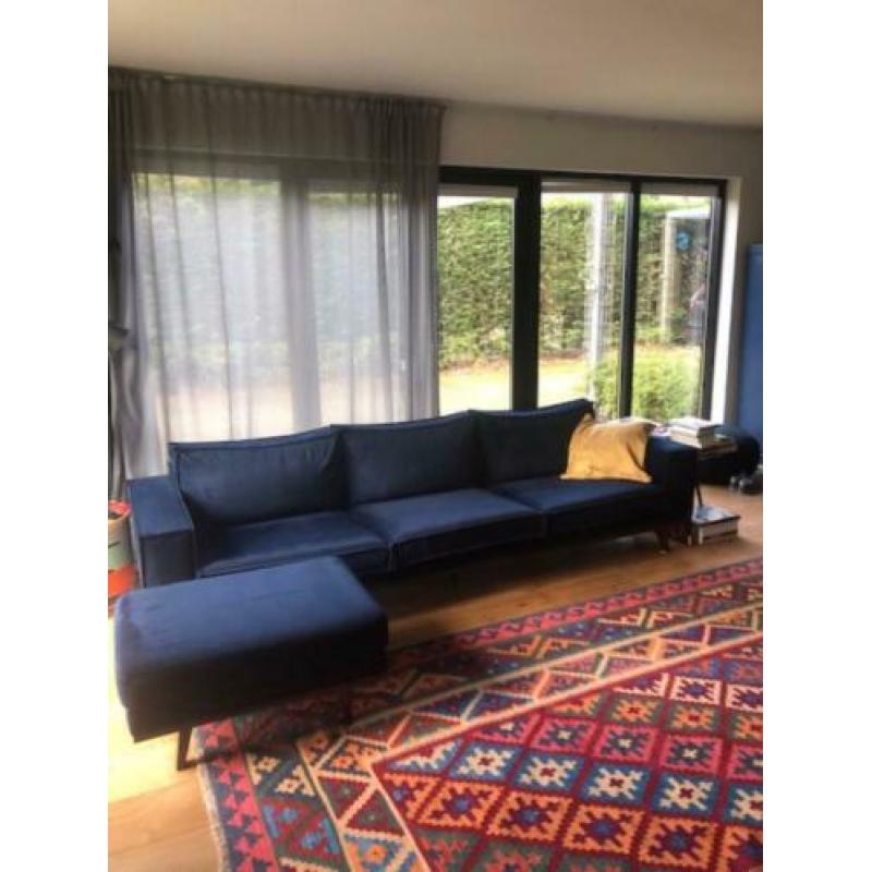 4-zitsbank Verona velours en 2 bijpassende hockers
