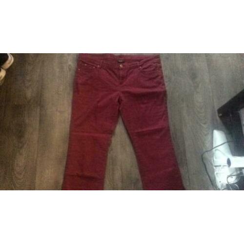 Broek maat 46