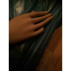 Antieke arm van etalagepop