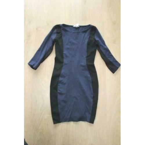 Bodycon jurkje zwart/ blauw. Mt: Xs
