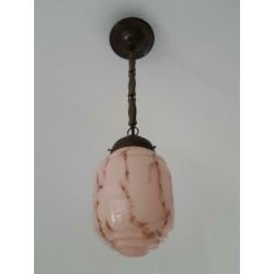 Art deco hanglamp met gemarmerd glas.