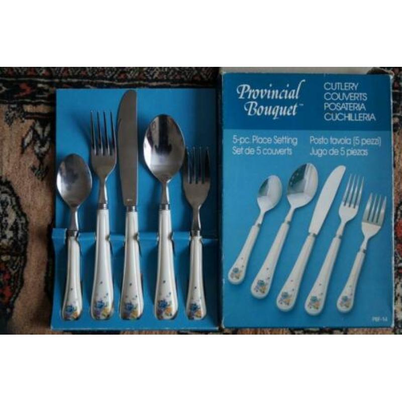 Provincial bouquet servies delen