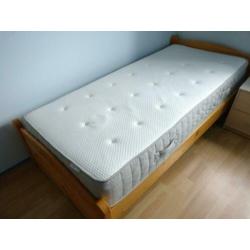 Matras 200x90x25