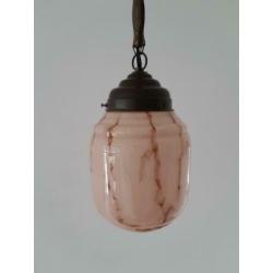 Art deco hanglamp met gemarmerd glas.