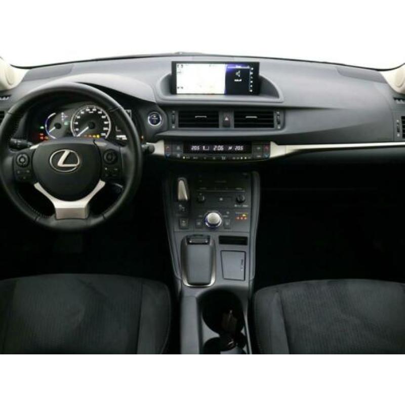 Lexus CT 200h Launch Edition | SAFETY SYSTEM+ | PREMIUM NAVI