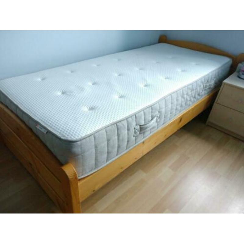 Matras 200x90x25