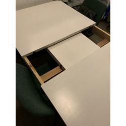 Witte Ikea uitschuifbare tafel