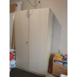 Kinder kledingkast