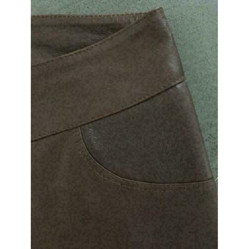 B1323 Vanderwilt: bruin leren broekrok rok broek Maat 34/36