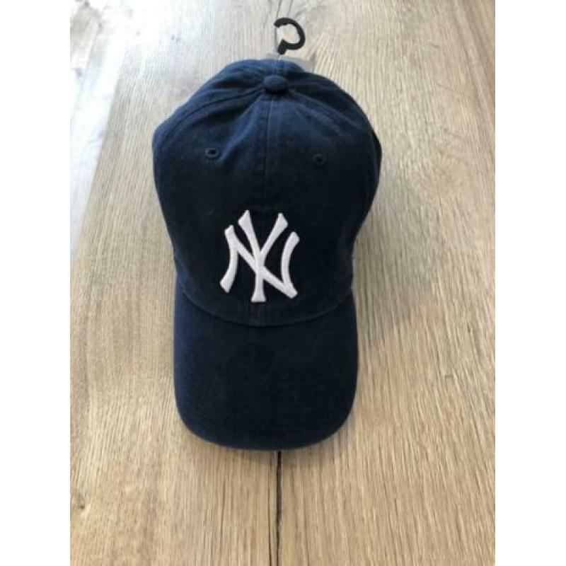 New York Yankees Pet (Navy) NIEUW MET KAARTJE ERAAN