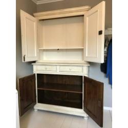 Brocante (kleding)kast