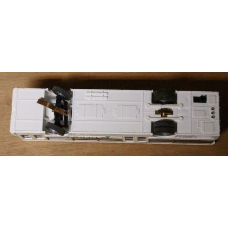 Faller stadsbus DEKRA 1 : 87