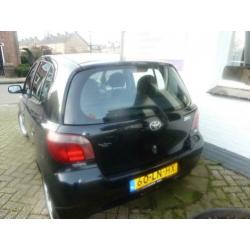 TOYOTA Yaris 1.3 16V VVT-I 5DR S-LINE Luna/AIRCO