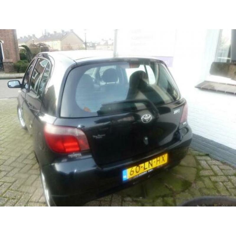 TOYOTA Yaris 1.3 16V VVT-I 5DR S-LINE Luna/AIRCO