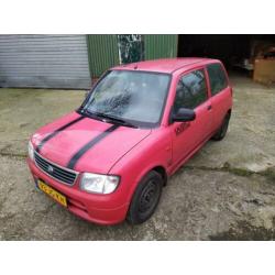 Daihatsu Cuore 1.0 STI 2002 Rood
