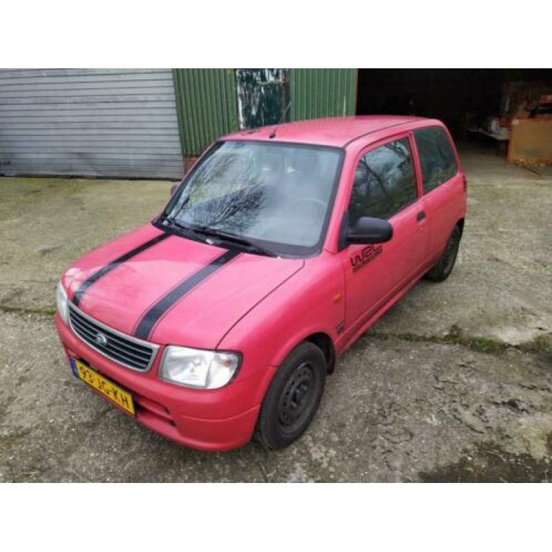 Daihatsu Cuore 1.0 STI 2002 Rood