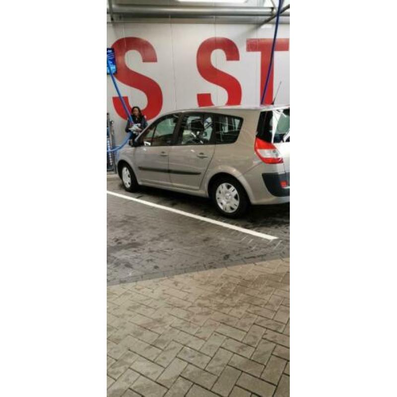 Renault Megane Grand Scenic 2.0 16V 99KW Bline AUT 2005