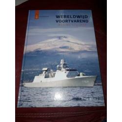 Wereldwijd voortvarend marine 525 jaar