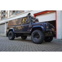 Land Rover Defender 2.5 Td5 110 * Vandaag nog het terrein in