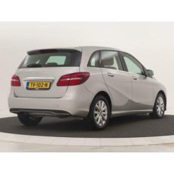 Mercedes-Benz B-Klasse 180 Style Automaat | Navigatie | Park