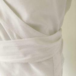 3750 Witte overslag knoop blouse FORECAST; Mt=S/36 Nieuwsta